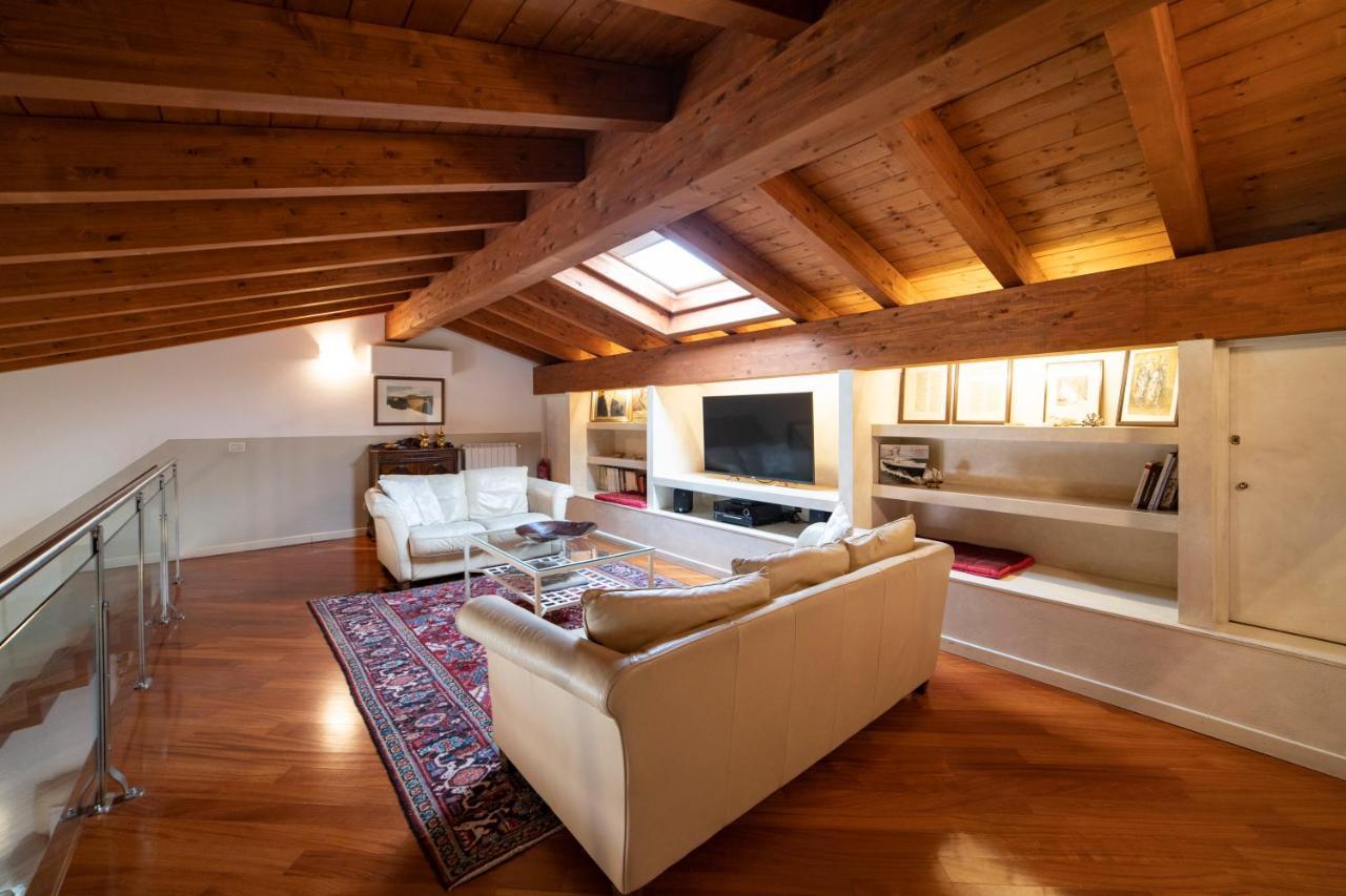 Romantic Lake View House Sulzano Exterior foto